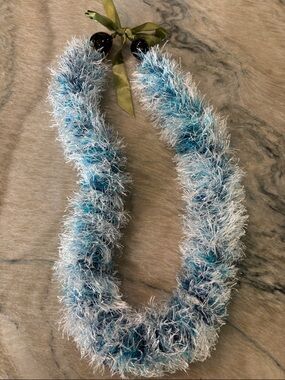 Hawaiian Lei ocean blue  Eyelash Yarn Ribbon handmade graduation luau wedding